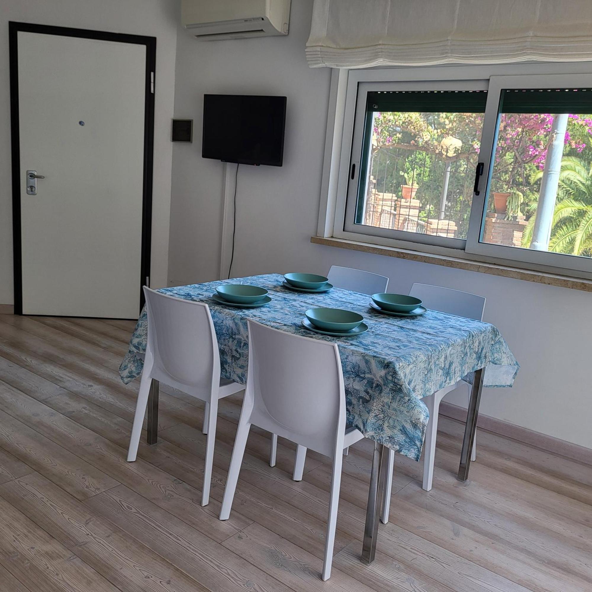Coco Apartments 陶尔米纳 外观 照片